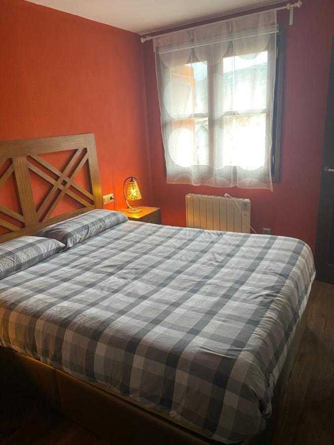 Precioso Apartamento En Espot Luaran gambar